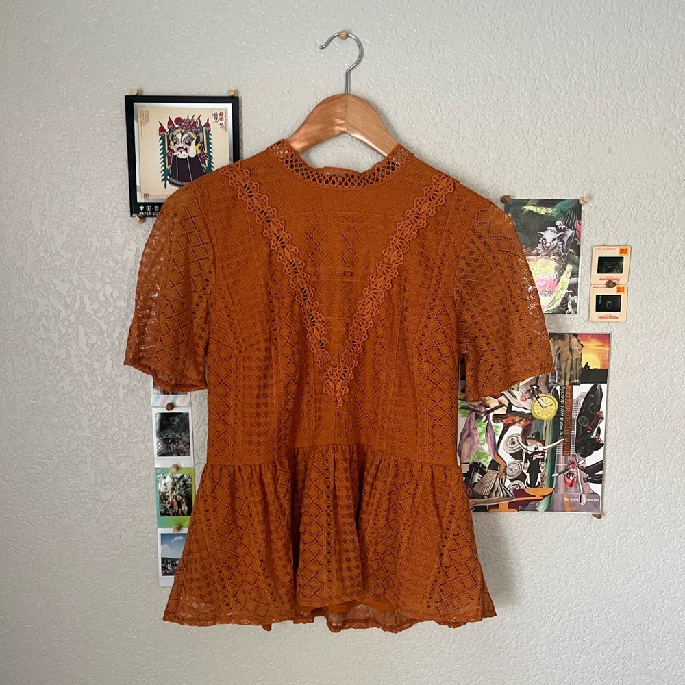 BRAND NEW burnt orange Francesca’s babydoll top🍂🧡🌅🧸